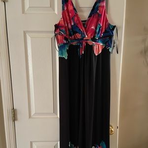 NWT new directions floral maxi dress